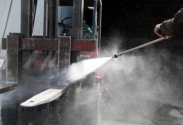 Best Parking Lot and Garage Cleaning  in Wheeling, WV